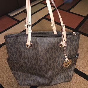 Michael Kors tote